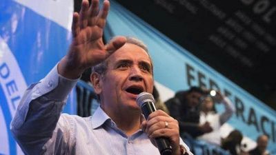 Las 62 Organizaciones Peronistas apuestan a reunificar la CGT despu�s de octubre