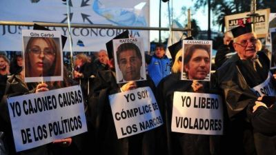 Campa�a caliente: Cambiemos se subi� a la marcha contra la corrupci�n kirchnerista