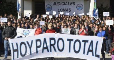 Los judiciales bonaerenses anunciar�an hoy nuevos paros