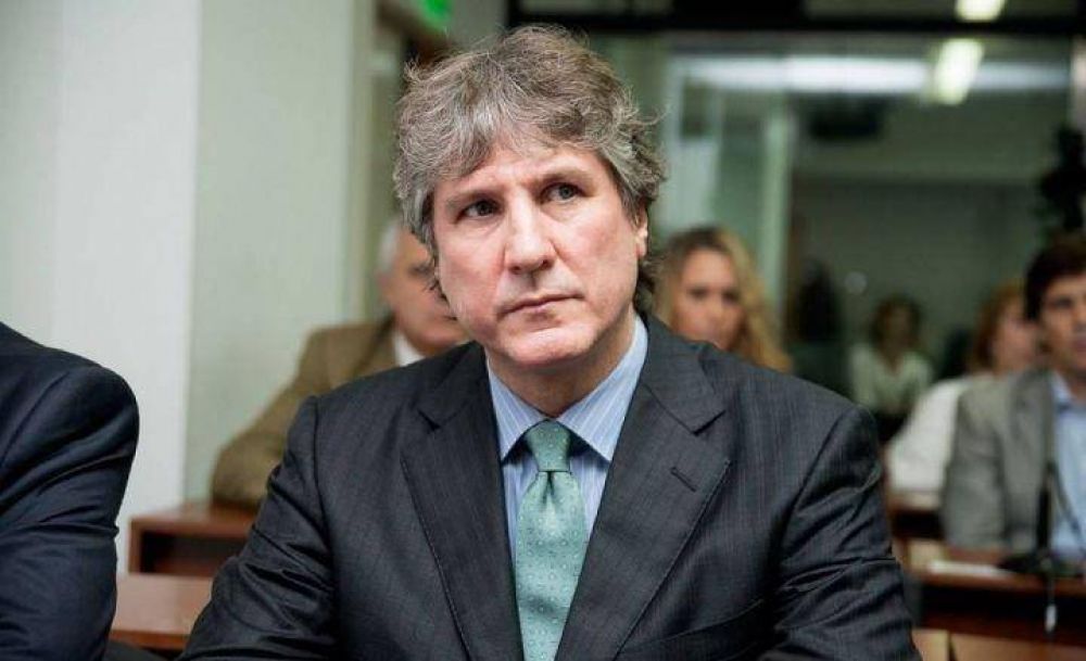 Boudou fue sobrese�do por supuesta falsificaci�n de los papeles de un auto
