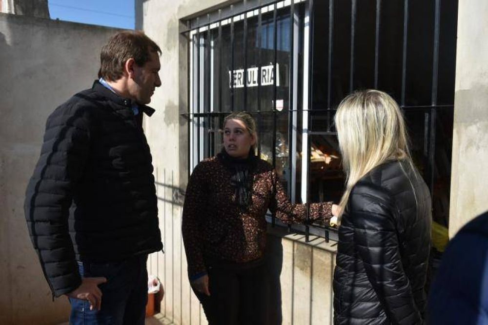 En la recta final, Garro, P�paro y Mor Roig encabezaron recorridas por La Plata