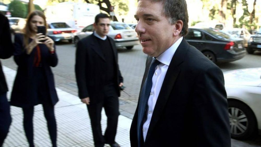 En Hacienda aseguran que el consumo privado ya crece al 4%