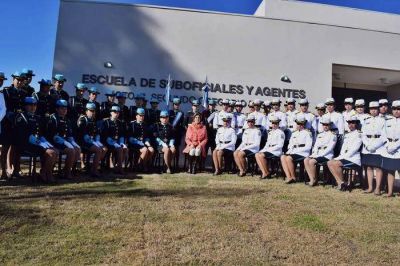 La Gobernadora otorgar� licencia a cadetes de polic�a embarazadas
