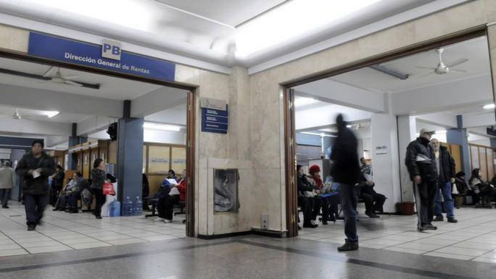 Cornejo superar� el objetivo de jubilar a m�s de 3.000 empleados p�blicos en dos a�os