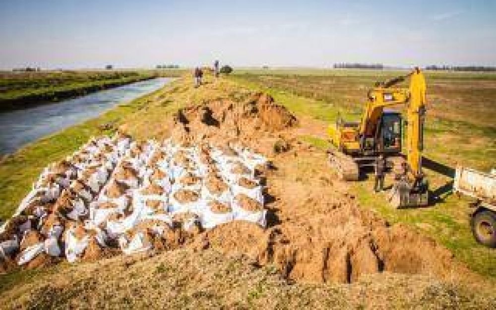 Laguna Cuero de Zorro: Trenque Lauquen ir� a la Justicia por rotura de compuertas