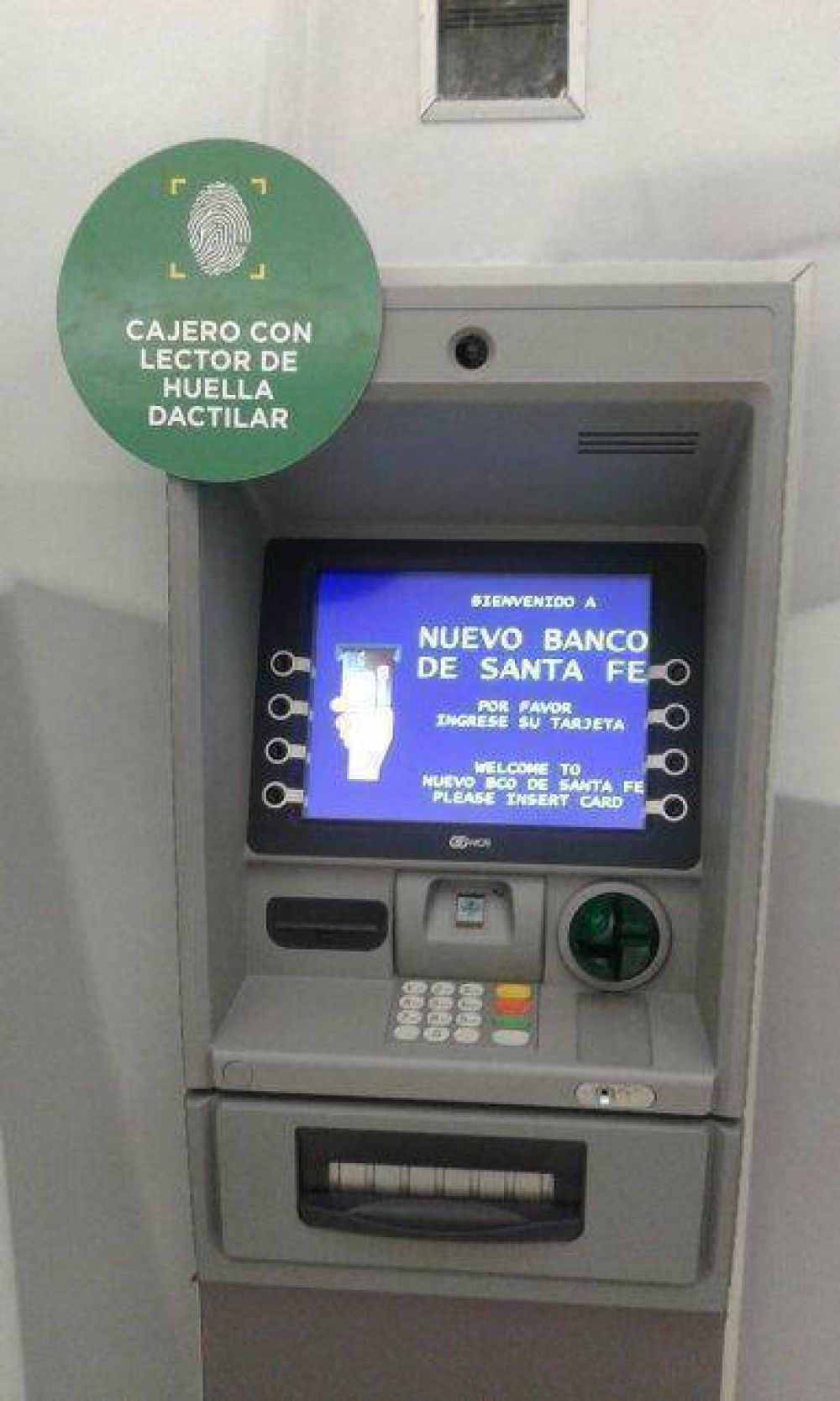 Banco Santa Fe instal� el primer cajero autom�tico de Santa Fe con identificaci�n de huellas dactilares