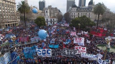 En el Gobierno creen que la marcha fue d�bil y electoral