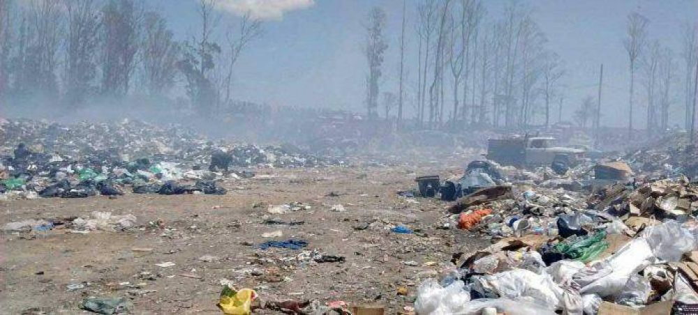 Muri� un indigente tras incendiarse su casilla en el basural