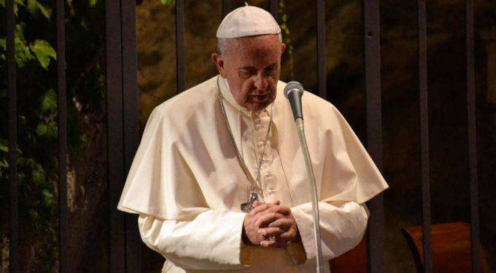 Papa Francisco condena brutal ataque contra iglesia catlica en Nigeria