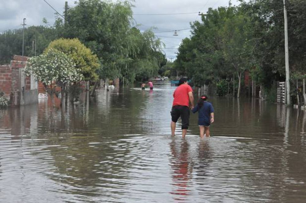 Comenz� la obra que aliviar� a varios barrios inundados