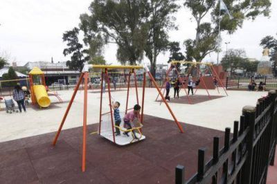 Reabrieron cuatro plazas para la gente tras las obras de remodelaci�n