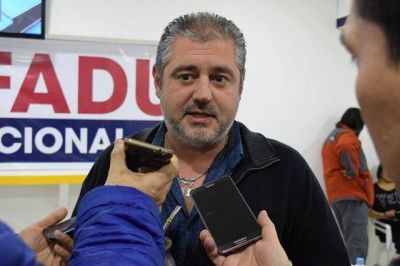 Fadul: �vamos a poner de pie a Santa Cruz�