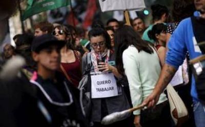 La desocupaci�n no se detiene y en 2017 registr� el pico m�s alto en una d�cada