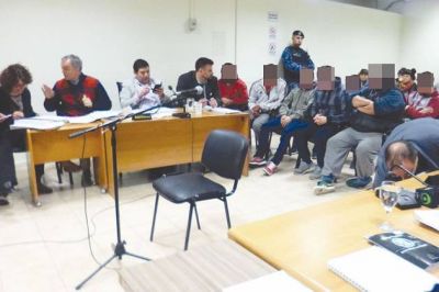Tras los m�s de 60 allanamientos, dos meses de prisi�n preventiva para los 8 detenidos