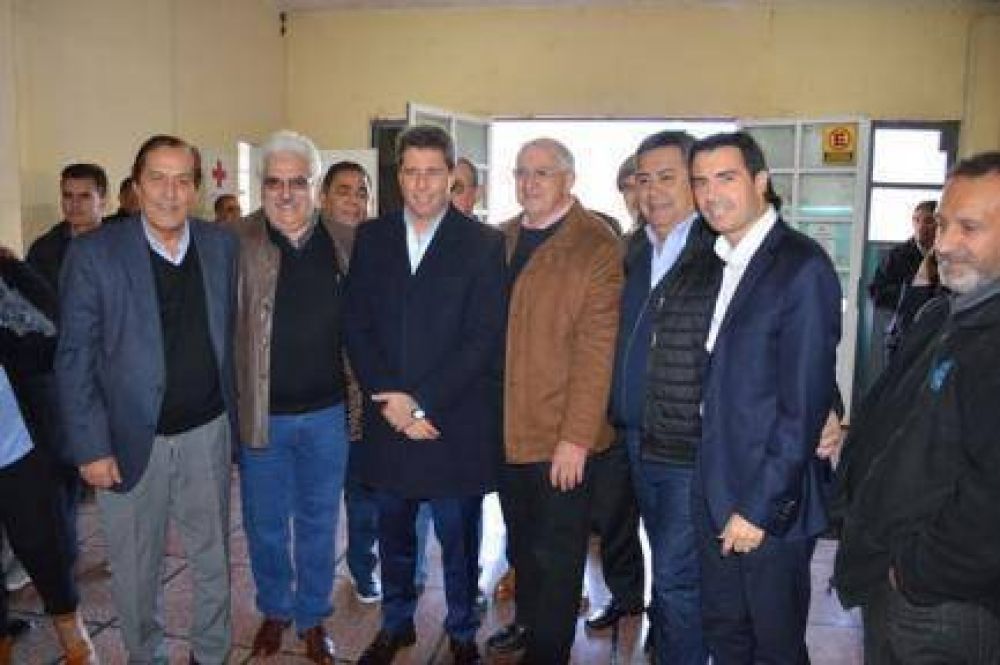 U�ac remarc� la defensa del federalismo como objetivo del frente Todos