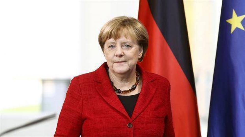 Merkel, tan popular que no se priva de vacaciones a d�as de las elecciones