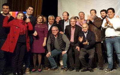 Sanz dijo que despu�s de octubre convocar�n a un gran acuerdo nacional