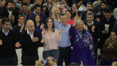 Macri cierra la campa�a en C�rdoba, tras recorrer 17.000 kil�metros en 20 d�as