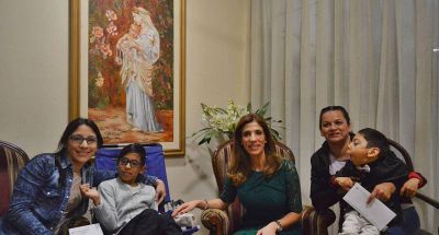 La gobernadora entreg� ayuda a �Titi� V�lez y Exequiel Toloza