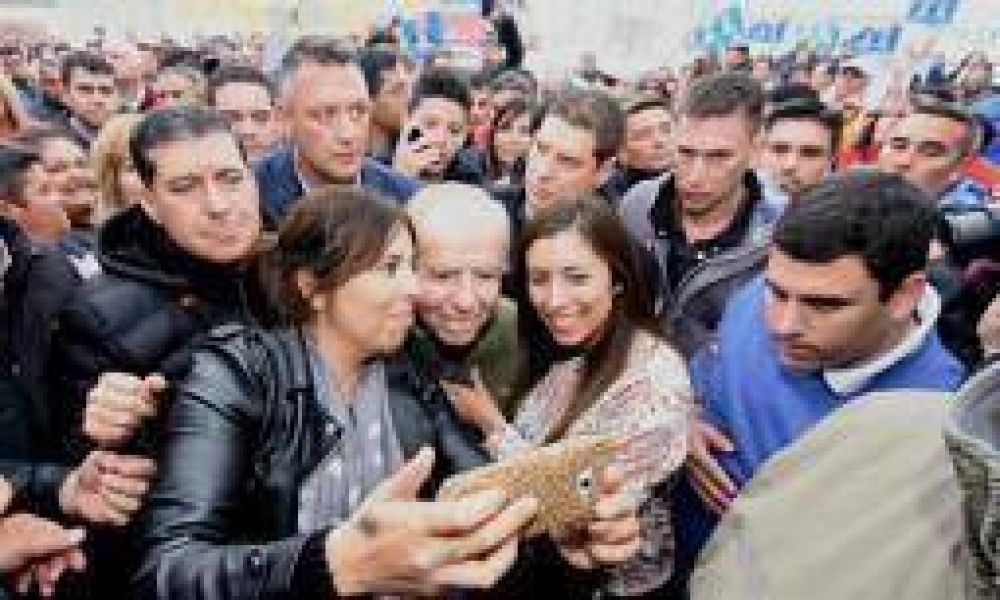 Menem estar� en las PASO y despu�s define la Corte Suprema