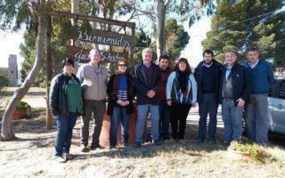Carmen de Patagones: El intendente Zara y el diputado Nardelli recorrieron obra de agua potable