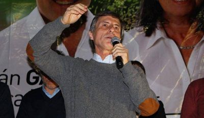 Gatti: �El Congreso de la Naci�n resuelve las cosas m�s dram�ticas que le pasan a la gente�