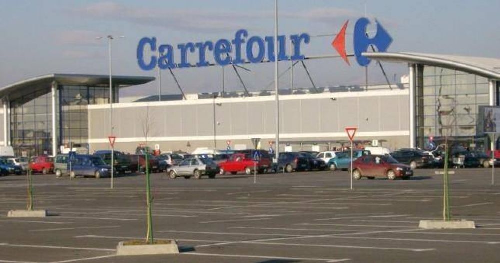 Carrefour no efectuar� despidos en Paran�, pero ofrecer� retiros voluntarios