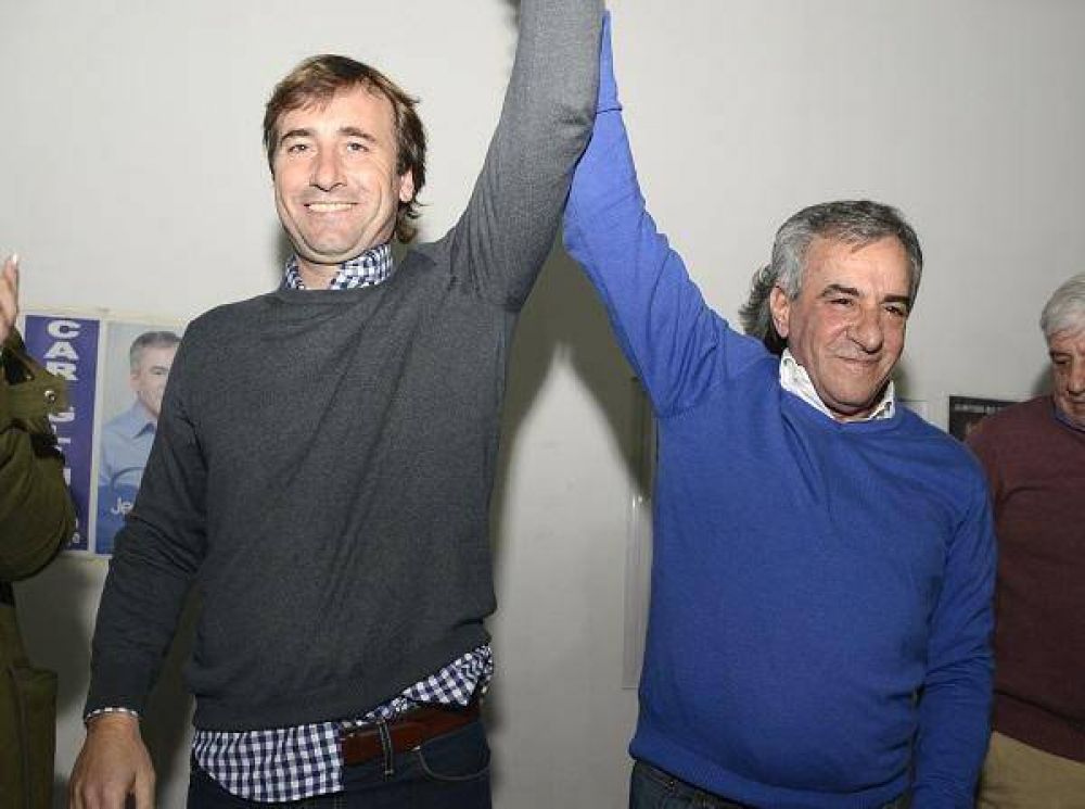 Cariglino celebr su triunfo en la interna de Cambiemos en Malvinas Argentinas