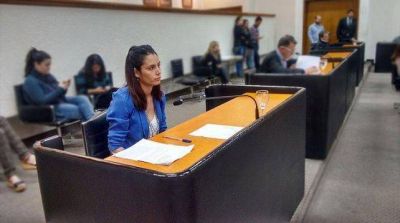 El FIT denunci� que destrozaron la oficina de la concejal del FIT en Ciudad