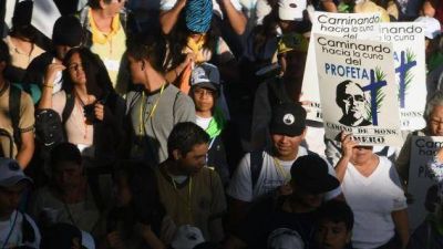 Fuga de noticia sobre posible viaje del Papa a El Salvador para canonizar a Romero