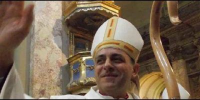 V�ctor Manuel Fern�ndez: 