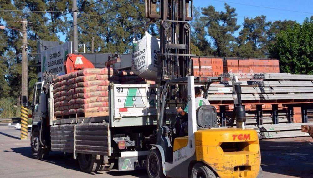 Financian materiales para la construcci�n
