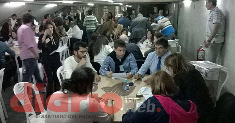 Ya se escrutaron m�s del 50% de las mesas en nuestra provincia