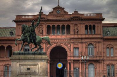 Gennuso se reuni� con Macri en Casa Rosada