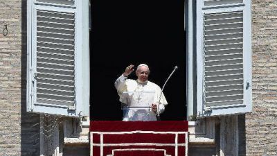 El Papa: serenidad para las v�ctimas de calamidades y conflictos