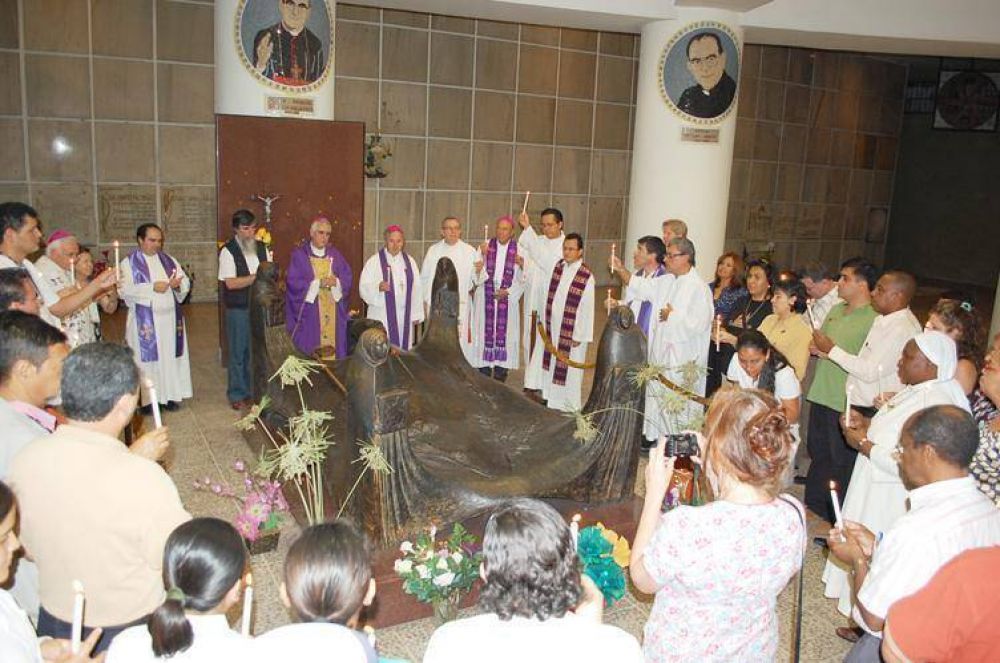 Mons. Lozano evoc al arzobispo Romero, el beato martirizado dos veces