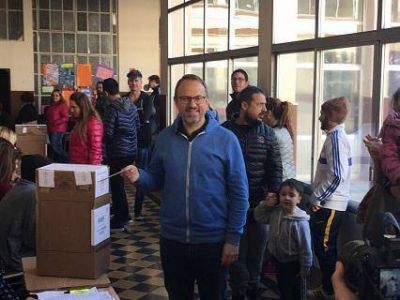 Valenzuela: �El voto del cambio se va a agrandar en estos meses que vienen�