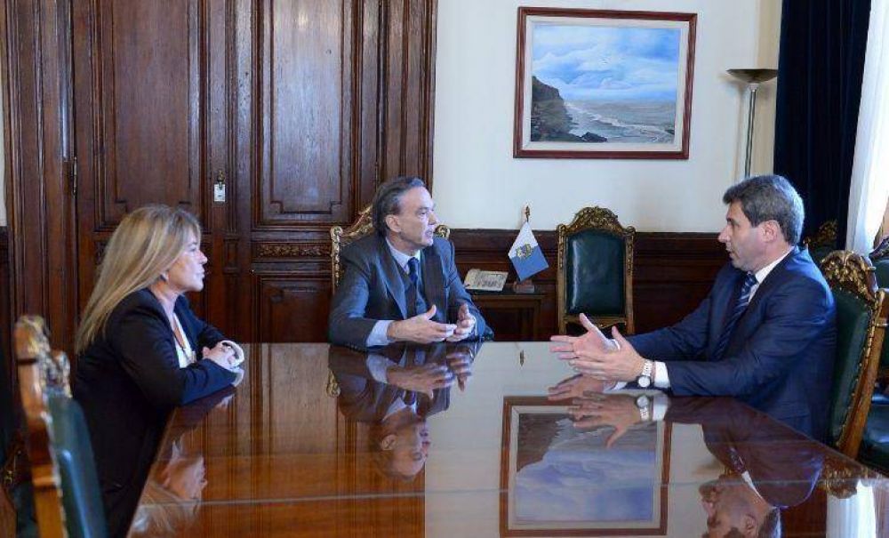 U�ac y Pichetto coincidieron en la necesidad de 