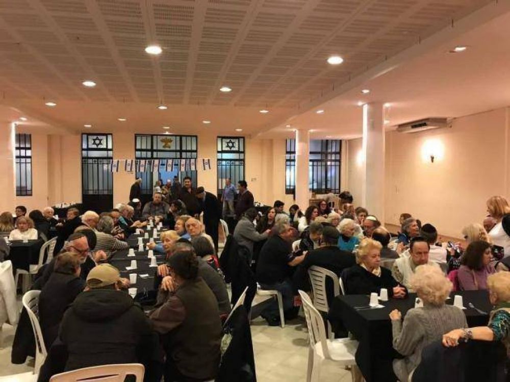 Gran Templo Paso / Fundacin Judaica - Comedor comunitario gratuito