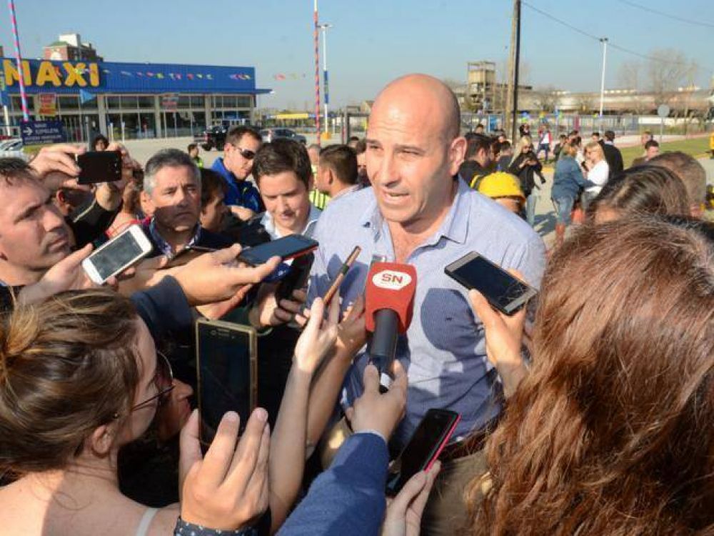 El Intendente, duro con la oposici�n