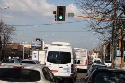 Reparan y se�alizan calles de Avellaneda