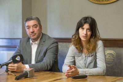 Angela Barbero: �Que alguien salga y se ponga al frente de esto�