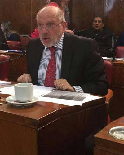 Ferro: �Hay una importante ca�da en las prestaciones de salud�