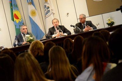 El Gobierno, cerca de los Escribanos: lo que viene para los 