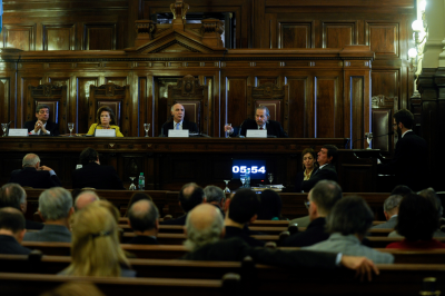 Evang�licos y jud�os se oponen a la ense�anza religiosa en escuelas