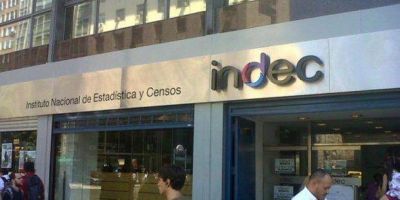 Las ventas en los supermercados bajaron en junio 1,2% y en los �shoppings� 5,1%