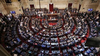 El Gobierno buscar� negociar leyes clave con los gobernadores del PJ