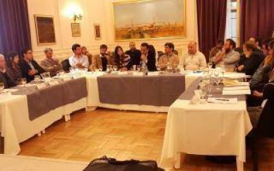 Emergencia laboral en Z�rate: Municipio y universidades elaboran propuestas para desocupados
