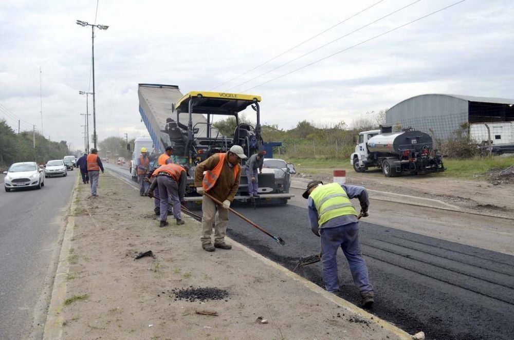 La repavimentaci�n de la avenida Juan XXIII entr� en la �ltima etapa