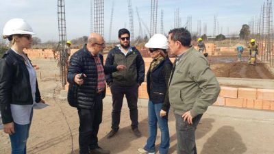 UNViMe: inici� la obra del Polideportivo y sigue el Campus